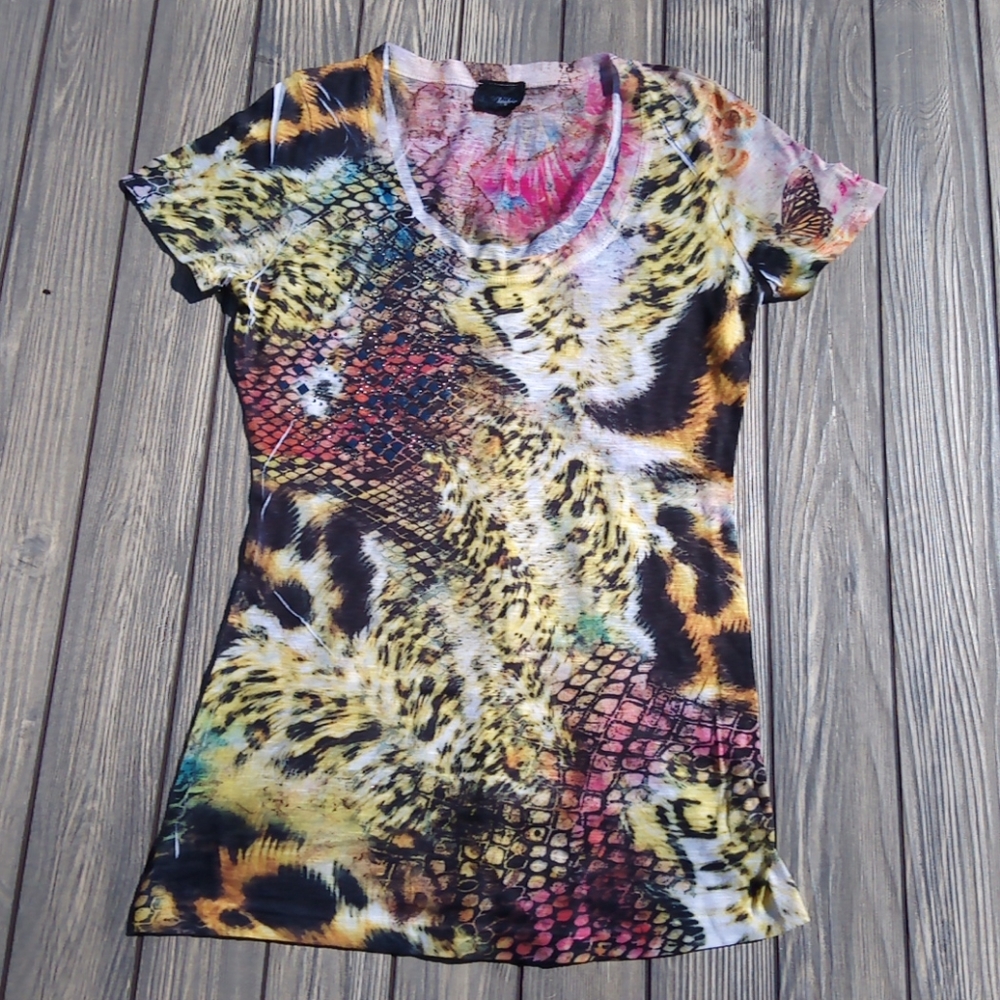 Daytrip Colorful Animal Print Short Sleeve Tee Top